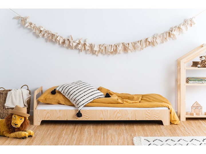 SELSEY Łóżko drewniane dla dziecka Kyori z zagłówkiem Płyta MDF Kategoria Łóżka dla dzieci Drewno Kolor Beżowy