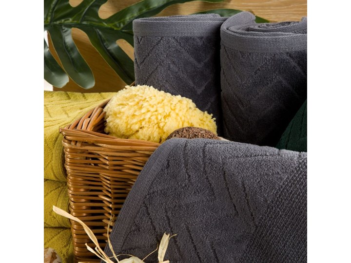 Ręcznik bawełniany R139-06 50x90 cm Bawełna Kategoria Ręczniki Ręcznik kąpielowy 30x50 cm Kolor Czarny