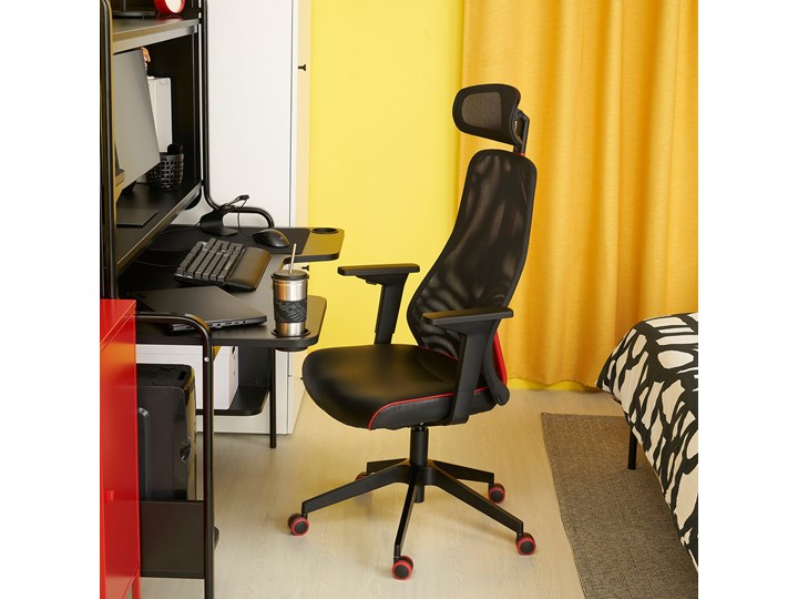 IKEA FREDDE / MATCHSPEL Biurko gamingowe i krzesło, czarny, Wysokość: 146 cm Kategoria Zestawy mebli do sypialni