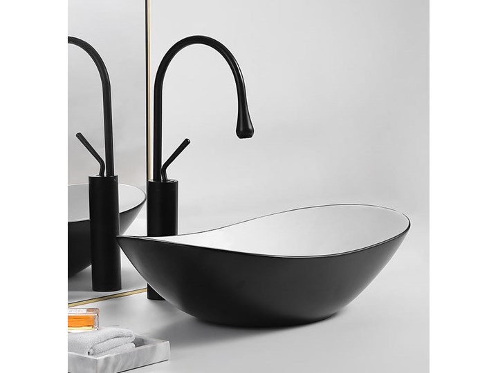 VELDMAN UMYWALKA CERAMICZNA NABLATOWA ZUZAN BIAŁO-CZARNA Ceramika Szerokość 61 cm Owalne Kolor Czarny Nablatowe Meblowe Kolor Biały