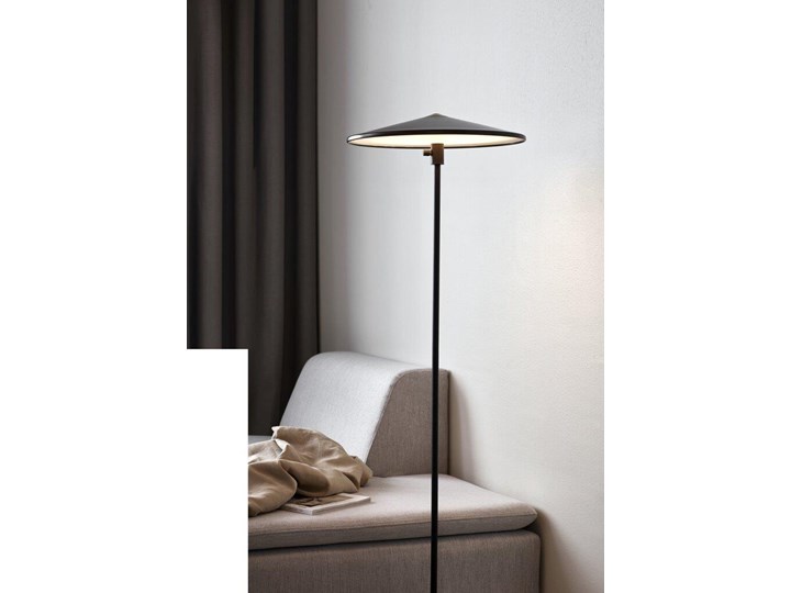 Lampa podłogowa LED metalowa czarna 140 cm Lampa LED Funkcje Lampa LED Kolor Czarny