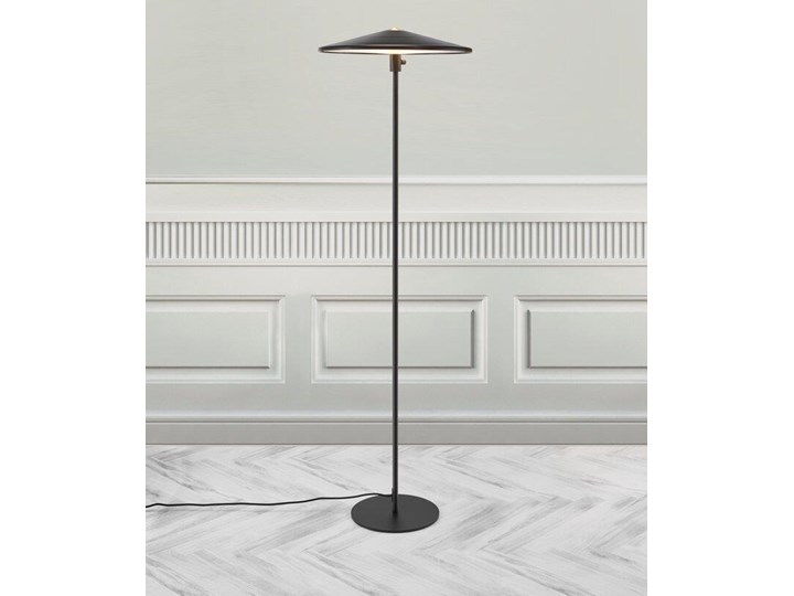 Lampa podłogowa LED metalowa czarna 140 cm Lampa LED Kolor Czarny