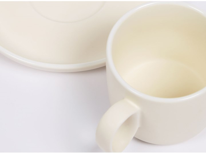 Filiżanka do kawy ze spodkiem Roperta z beżowej porcelany Porcelana Filiżanka ze spodkiem Kolor Beżowy