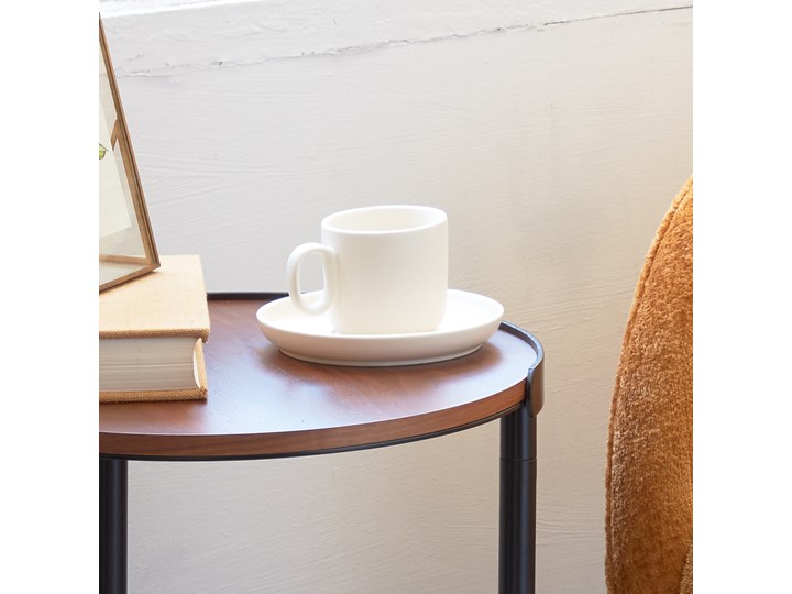 Filiżanka do kawy ze spodkiem Roperta z beżowej porcelany Kolor Beżowy Porcelana Filiżanka ze spodkiem Kategoria Filiżanki