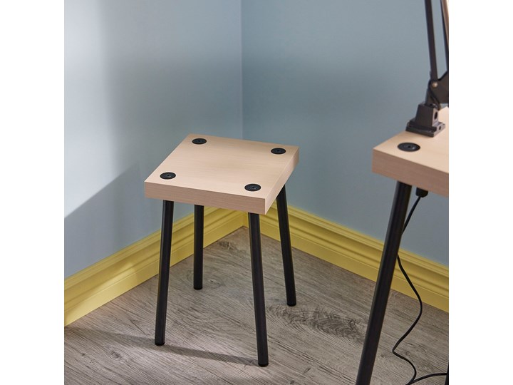 IKEA FRIDNÄS Zestaw stolików/stołków 4 szt, czarny/imit. brzozy Liczba krzeseł 4 krzesła Kategoria Stoły z krzesłami
