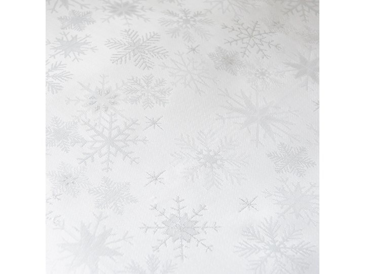 Obrus SILVER SNOW w śnieżynki biały 150x220 cm - Homla Poliester Wzór Bożonarodzeniowy Kategoria Obrusy i serwety do kuchni