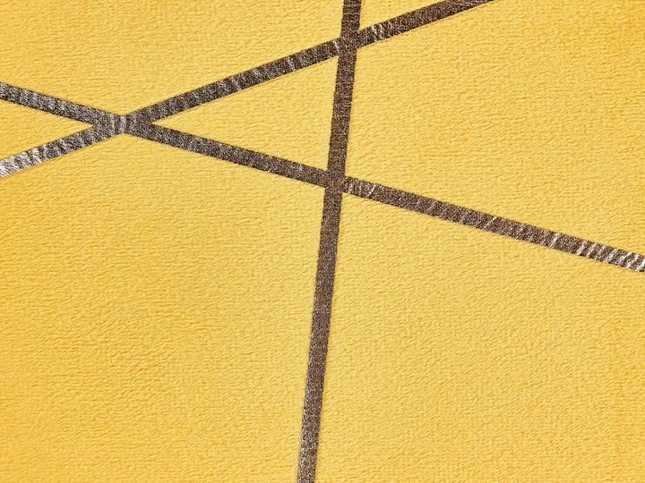 Beliani Zestaw 2 poduszek dekoracyjnych żółty welur 45 x 45 cm złoty wzór geometryczny zdejmowana poszewka ozdobna poducha na sofę łóżko glamour Poszewka dekoracyjna Poliester 45x45 cm Kategoria Poduszki i poszewki dekoracyjne