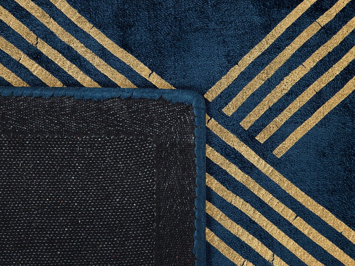 Beliani Dywan niebieski ze złotym geometrycznym wzorem wiskoza z bawełną 80 x 150 cm styl nowoczesny glamour 80x150 cm Prostokątny Kategoria Dywany Dywany 160x230 cm Pomieszczenie Sypialnia