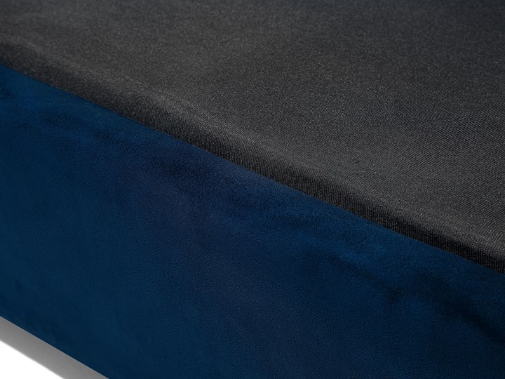 Beliani Sofa ciemnoniebieska welurowa trzyosobowa nowoczesna kanapa do salonu z poduszkami Szerokość 204 cm Stała konstrukcja Głębokość 78 cm Nóżki Bez nóżek