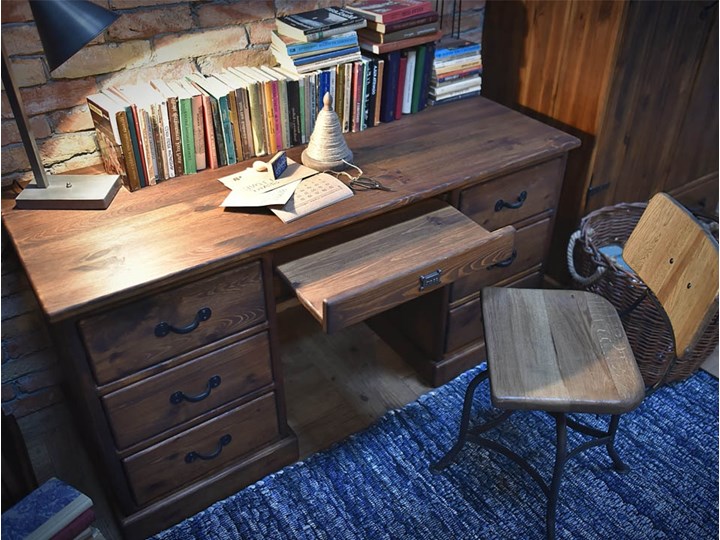 Biurko drewniane sosnowe woskowane Rustyk Drewno Szerokość 152 cm Sosna Biurko tradycyjne Głębokość 152 cm Styl Vintage Kategoria Biurka