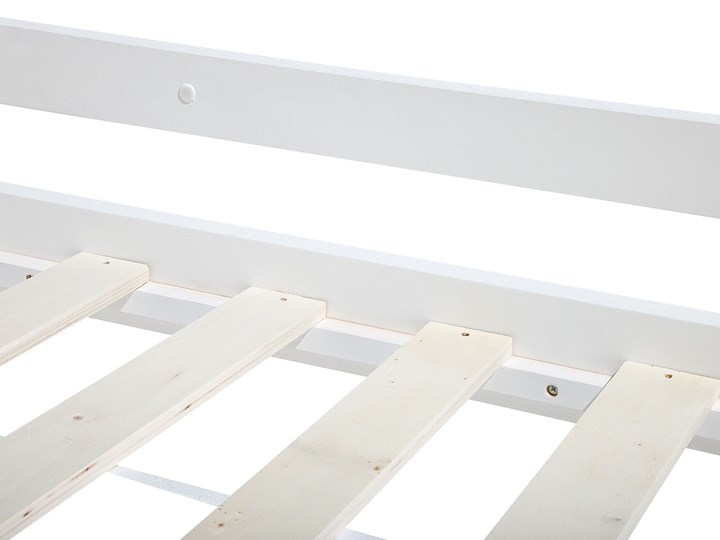 Beliani Łóżko dziecięce piętrowe białe drewniane z drabinką 90 x 200 cm Skandynawski design Drewno Łóżko piętrowe Kolor Biały
