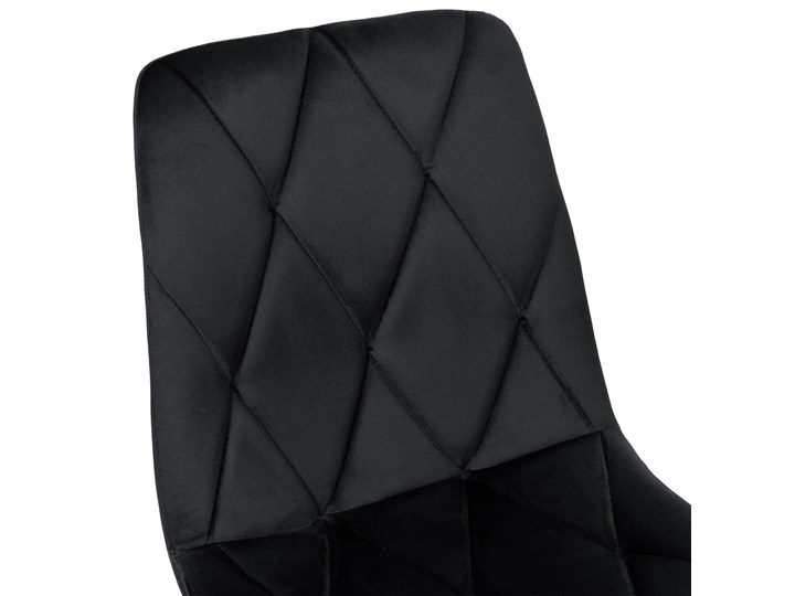 Krzesło tapicerowane MADISON VELVET czarne aksamitne Wysokość 88 cm Szerokość 88 cm Głębokość 56 cm Skóra Welur Tworzywo sztuczne Szerokość 44 cm Metal Kolor Czarny Tkanina Model Krzesła pikowane