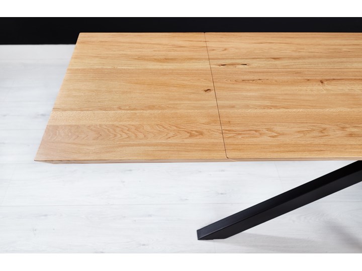 Stół rozkładany Slant z litego drewna Dąb 160x90 cm Dwie dostawki 50 cm Lakier matowy