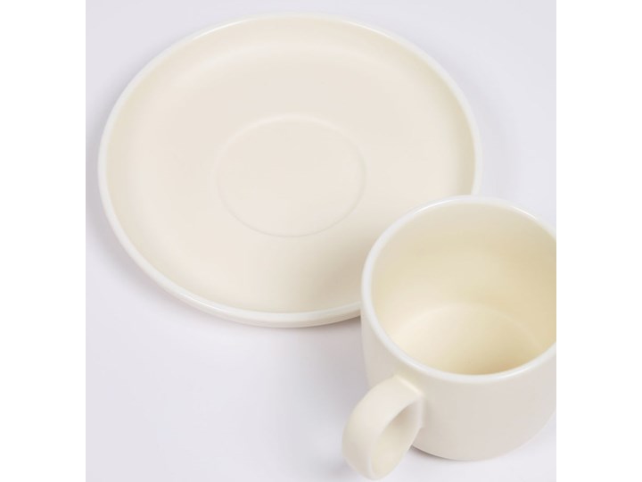 Filiżanka do kawy ze spodkiem Roperta z beżowej porcelany Kolor Beżowy Filiżanka ze spodkiem Porcelana Kategoria Filiżanki