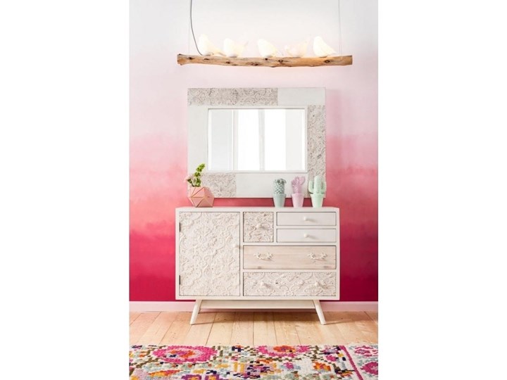 Lampa wisząca na drewnianej belce z kloszami w kształcie ptaszków biała 120x15 cm