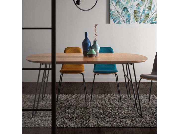 Stół rozkładany Novac drewniany nogi czarne 140 (220) x 90 cm Metal Drewno Płyta MDF Pomieszczenie Stoły do salonu