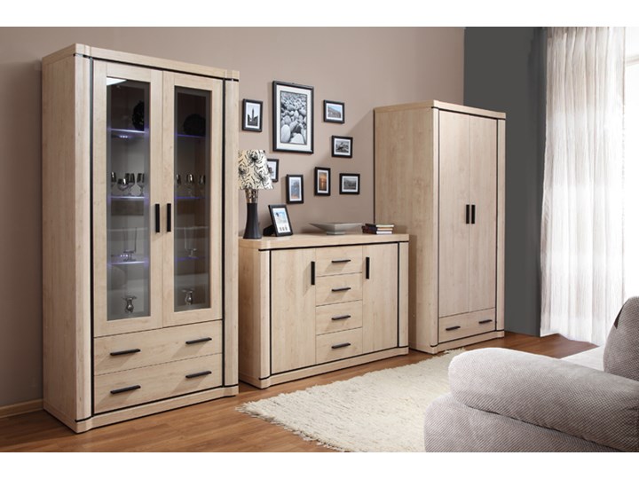 Komoda w dekorze dąb sonoma - Verna 7X Szerokość 137 cm Wysokość 91 cm Głębokość 44 cm Płyta MDF Z szufladami Styl Nowoczesny