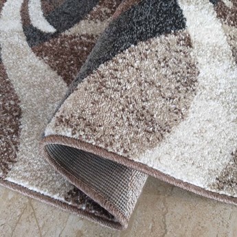 Brązowy prostokątny dywan do salonu - Dravi