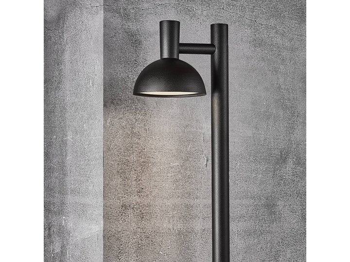 SELSEY Lampa ogrodowa Arki 100 cm czarna Kolor Czarny Kategoria Lampy ogrodowe