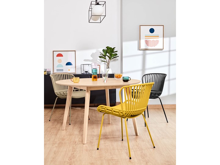 Krzesło do jadalni - surpik - czarny - plastik - nowoczesny Tkanina Głębokość 57 cm Metal Wysokość 80 cm Skóra Tworzywo sztuczne Kategoria Krzesła kuchenne Szerokość 52 cm Typ Tapicerowane