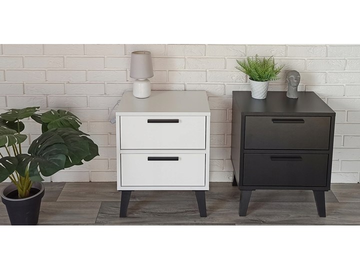 Stolik nocny "LIVIA" czarny Płyta MDF Płyta laminowana Szerokość 45 cm Głębokość 35 cm Typ Nocne Płyta meblowa Nocne Styl Nowoczesny