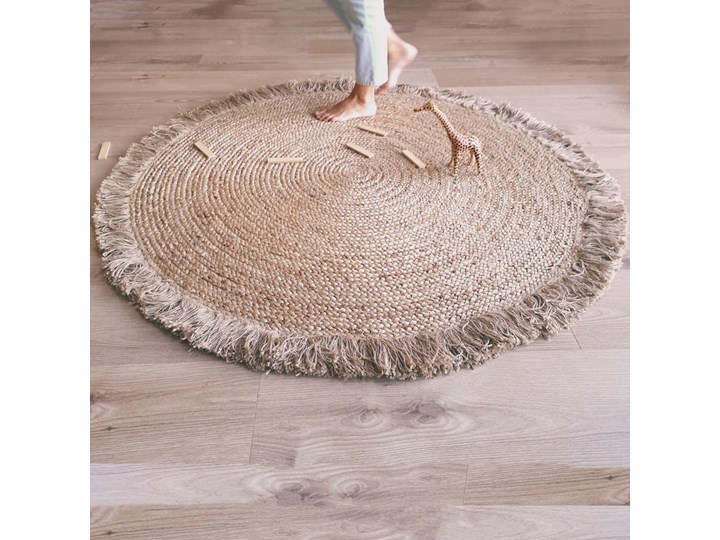 Naturalny ręcznie wykonany dywan z juty Nattiot Terra, ø 140 cm Okrągły Dywany 140x140 cm Juta Wzór Jednobarwny