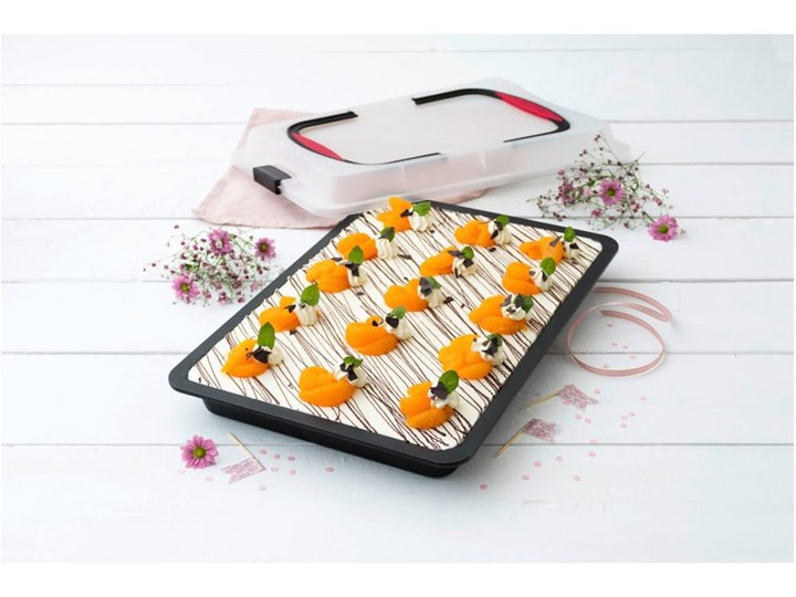 Blaszka z pokrywką do przenoszenia Zenker To Go, 42x29 cm Blacha Tworzywo sztuczne Do ciasta Kategoria Formy i foremki