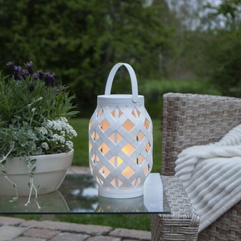 Biały lampion Star Trading Flame Lantern, wys. 23 cm