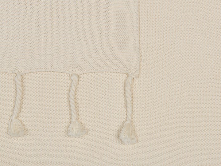Beliani Koc beżowy bawełniany 125 x 150 cm pleciony z frędzlami styl boho Bawełna Kolor Biały 125x150 cm Kategoria Koce i pledy