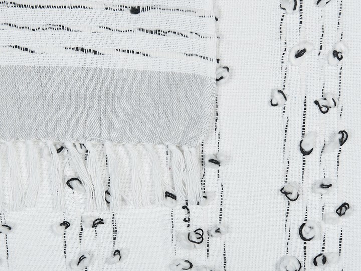 Beliani Koc szary 130 x 150 cm z frędzlami narzuta styl boho 130x150 cm Akryl Bawełna Kategoria Koce i pledy
