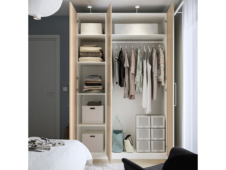 IKEA PAX / FORSAND Kombinacja szafy, biały/dąb bejcowany na biało, 150x60x236 cm Szerokość 150 cm Pomieszczenie Sypialnia Drewno Głębokość 60 cm Typ Modułowa
