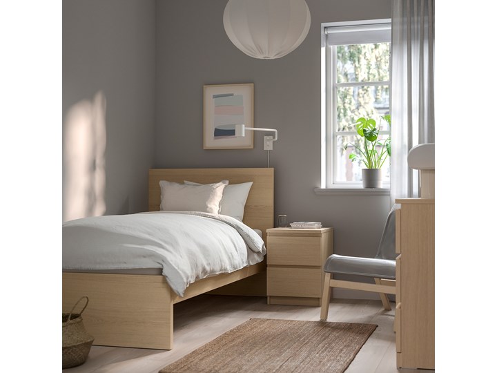 IKEA MALM Rama łóżka, wysoka, Okleina dębowa bejcowana na biało, 90x200 cm Drewno Płyta MDF Kolor Biały