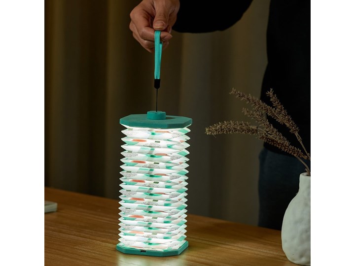 Niebieska lampa rozkładana Gingko Accordion Funkcje Lampa dotykowa Wysokość 10 cm Lampa z kloszem Kolor