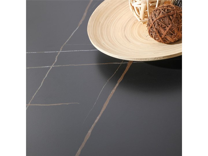 Stół jadalniany z blatem ze spieku Skinny Stone Black Marmur Metal Wysokość 74 cm Stal Pomieszczenie Stoły do jadalni