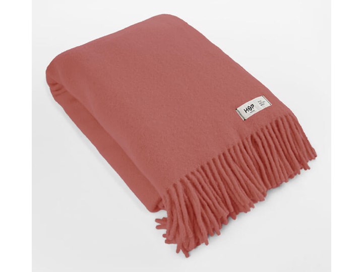 Koc wełniany HOP DESIGN – YETI (koral) 145x205 cm Pled Wełna Wzór Jednolity