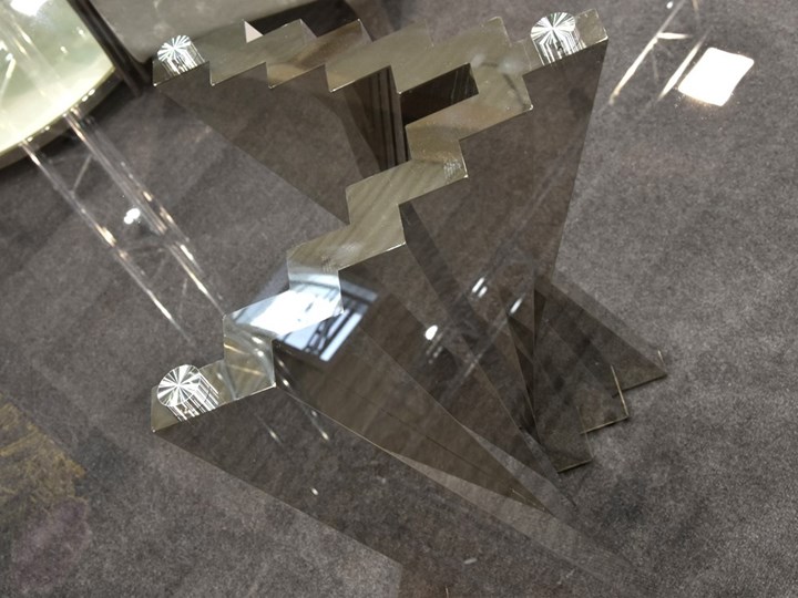 Duży , nowoczesny  stół szklany , srebrna podstawa 240 x 120 Cascado Stal Wysokość 76 cm Szkło Kolor Przezroczysty