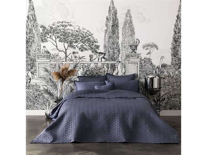 Narzuta satynowa Alexandre Turpault Poesie Slate Blue 240x260 cm Kategoria Narzuty