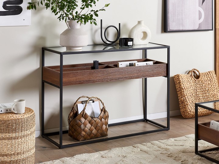 Beliani Konsola ciemne drewno z czarnym szklany blat metalowa rama miejsce do przechowywania nowoczesny design Szkło Z półką Pomieszczenie Salon