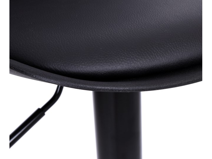 Krzesło obrotowe Ricardo Black czarne Wysokość 103 cm Pomieszczenie Biuro i pracownia Wysokość 83 cm Kolor Czarny