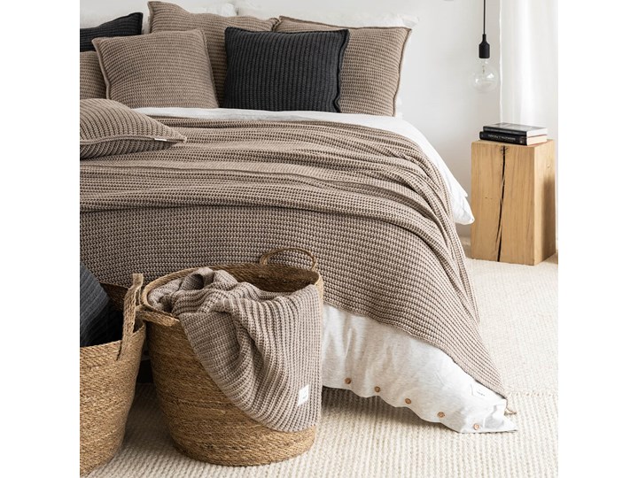 Pled pleciony latte Akryl Koc Wełna 130x170 cm Kategoria Koce i pledy 130x180 cm Pomieszczenie Sypialnia
