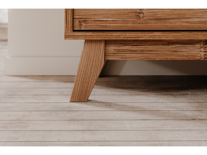Pojemna komoda z szafkami i szufladami Boobang 180 wzór bambusa Drewno Wysokość 83 cm Szerokość 150 cm Płyta MDF Wysokość 70 cm Szerokość 180 cm Głębokość 40 cm Kategoria Komody