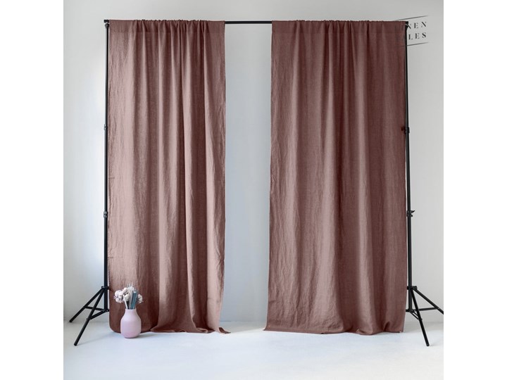 Różowa zasłona 230x230 cm – Linen Tales
