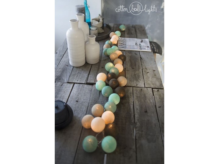 Cotton Ball Lights :: Świetlna girlanda Peppermint Chocolate 35 kul