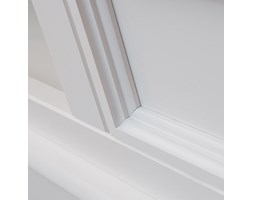 Komoda 4-drzwiowa Belluno Elegante biała Styl Klasyczny Szerokość 167 cm Szkło Wysokość 85 cm Głębokość 45 cm Z witrynami Drewno Styl Prowansalski