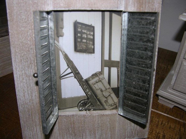 Ramka na zdjęcia "Fenstarladen" Drewno Rozmiar zdjęcia 19x24 cm Metal Kategoria Ramy i ramki na zdjęcia