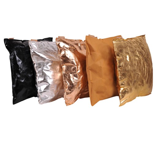 Poduszka dekoracyjna kolor srebrny