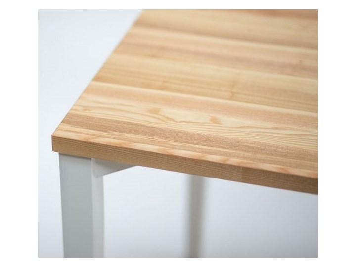 Stół z jesionowym blatem i kwadratowymi nogami Triventi Długość 80 cm Drewno Kategoria Stoły kuchenne Wysokość 80 cm Szerokość 80 cm Rozkładanie