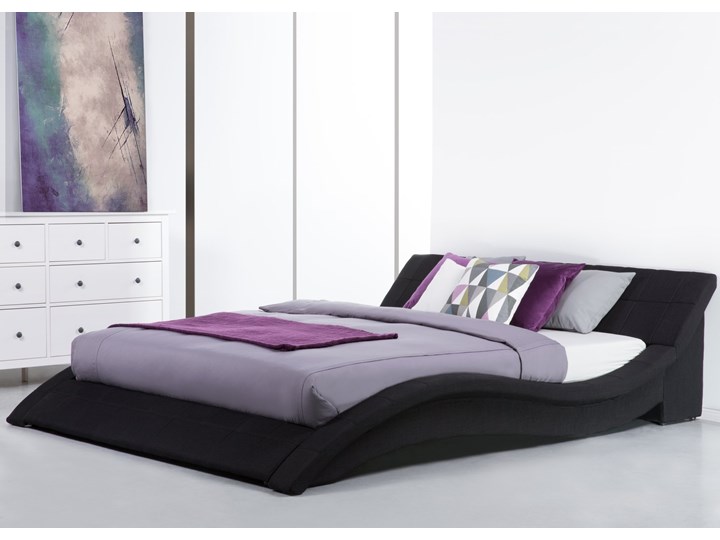 Łóżko ze stelażem tapicerowane tkaniną czarne 180 x 200 cm nowoczesny design falowane Łóżko tapicerowane Kategoria Łóżka do sypialni