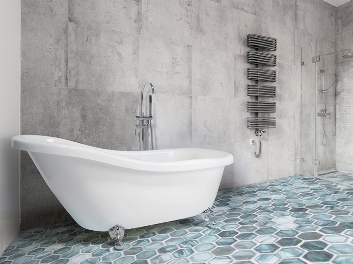 Wanna wolnostojąca biała akrylowa 170 x 80 cm system przelewowy owalna retro Wolnostojące Długość 170 cm Kolor Biały