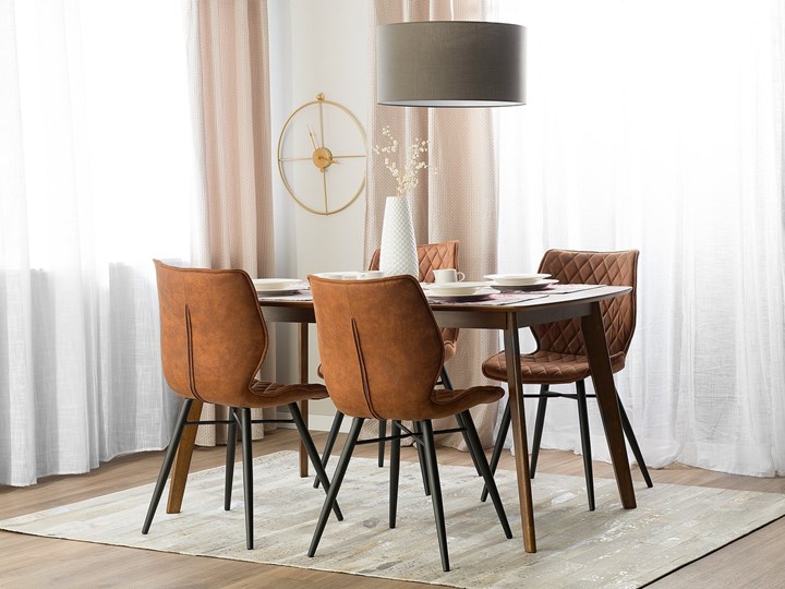 Zestaw 2 krzeseł brązowych tapicerowanych z metalowymi czarnymi nogami do jadalni styl nowoczesny industrialny Wysokość 86 cm Drewno Szerokość 44 cm Głębokość 56 cm Tapicerowane Tkanina Tworzywo sztuczne Pikowane Pomieszczenie Jadalnia